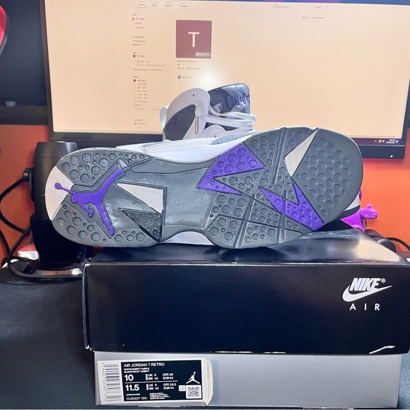 Air Jordan 7 Flint (2021) - Picture 7 of 8